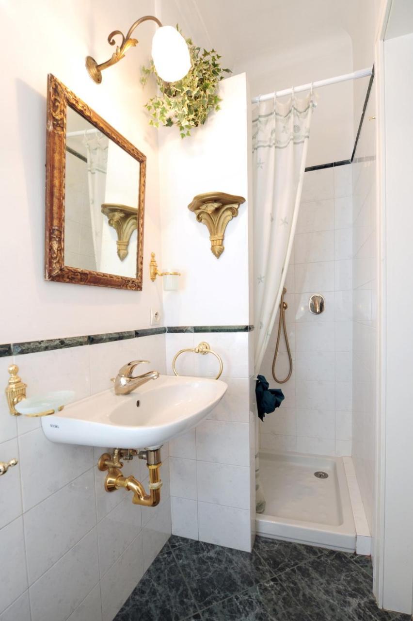 Imperial Res. Negresco Five Stars Holiday House Nizza Esterno foto